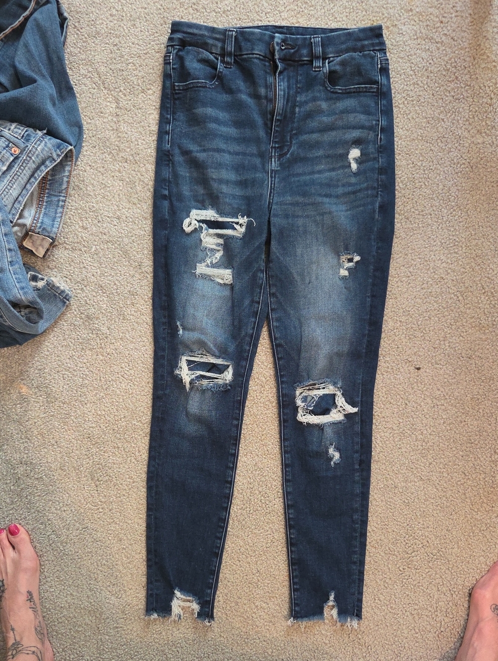 American Eagle Outfitters Dark Blue Distressed Skinny Jeans